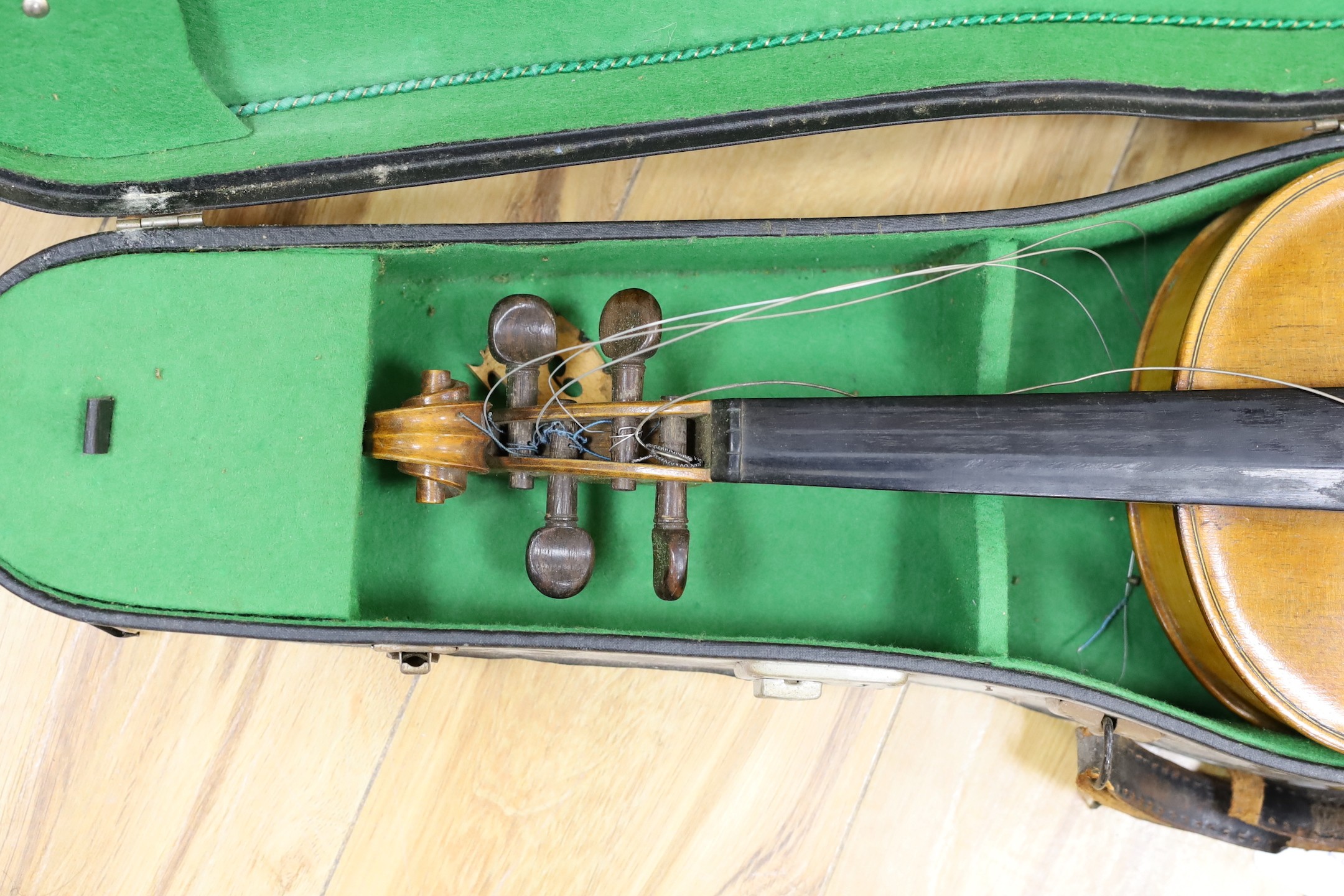 A cased viola, un-numbered, length of back 42cm